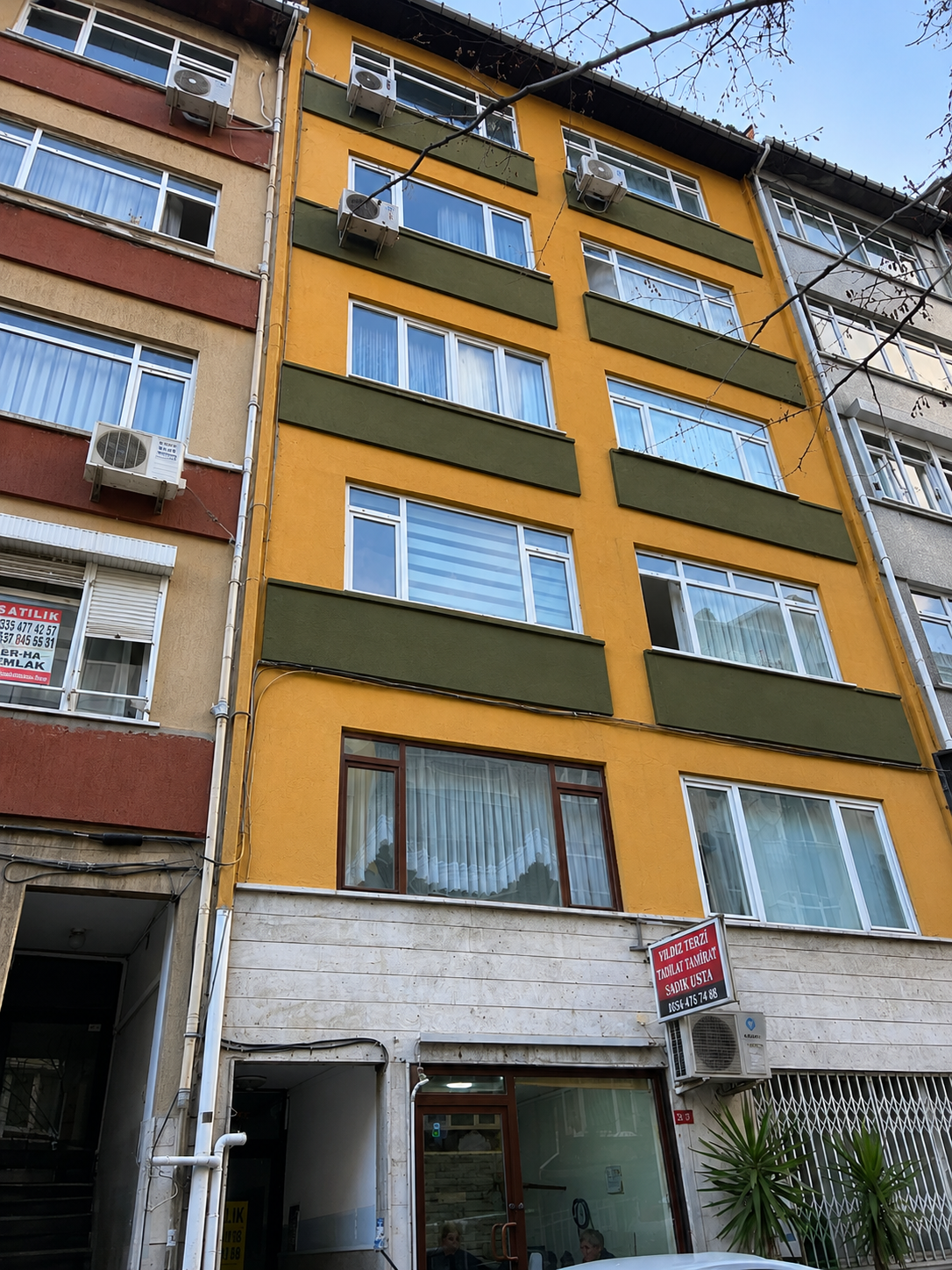 Beşiktaş’ta Jinemed Hastanesi yanında 1+1 daire