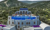 NO-455-2, Kuzey Kıbrıs Kayalar'da Dağ Manzaralı Geniş 3+1 Villalar