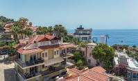 AL-1469, Alanya Merkez'de Plajına Yürüme Mesafesinde Ferah Yaşam Alanı Sunan 170 m² Daire