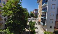 AL-1515, Alanya Merkez'de Plajına Yürüme Mesafesinde Balkonlu 100 m² Daireler