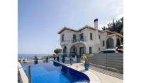 NO-838, Kuzey Kıbrıs Karşıyaka'da Dağ Manzaralı Geniş 280 m² Villa