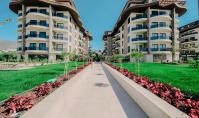 AL-1180-6, Alanya Oba'da Teraslı Zengin Sosyal Olanaklara Sahip 3+0 Daire