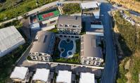 AL-1151-8, Alanya Kargıçak’ta 9 oda, 5 banyo ve özel terasa sahip lüks deniz ve dağ manzaralı gayrimenkul