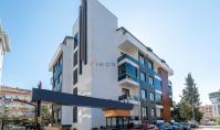 AL-1765, Alanya Merkez’de, 1. katta bulunan 45 m²’lik mobilyalı 1+1 daire – Denize 300 m uzaklıkta, kapalı ve açık yüzme havuzlu (2019)