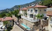 AL-1738, Alanya Tepe’de Havuzlu ve Bahçe Teraslı, Deniz Manzaralı 250 m²’lik Villa – Oturma İzni İçin Uygun