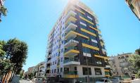 AL-1806, Alanya Merkez’de, 5. katta yer alan, kapalı ve açık yüzme havuzları, sauna ve hamam bulunan 2+1 daire (105 m²) – Oturma İzni Alınabilir