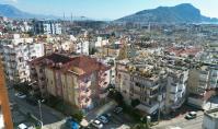 AL-1803, Alanya Merkez’de, denize 550 m uzaklıkta, havuzlu ve şehir manzaralı, mobilyalı 2+1 daire (90 m²)