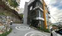 AL-1818, Kale yakınında, 2021 yılında inşa edilmiş bir binada bulunan 2+1 daire (120 m²), denize 550 m uzaklıkta – Oturma İzni ve Vatandaşlık imkânı mevcut