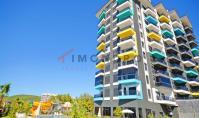 AL-1907, Su Kaydırağı Havuzu ve Kapalı Yüzme Havuzu Kompleksi – 55 m²'lik 1+1 daire, 2023 yapımı, Avsallar'da hamam ve saunalı