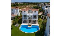 AN-2421, Antalya Belek'te Balkonlu ve Yüzme Havuzlu Modern Konut