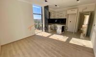 AL-2027, Tesis içinde havuz, sauna, hamam ve jakuzi – 70 m²'lik, açık mutfaklı ve ebeveyn banyolu 2+1 daire, Oba