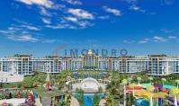 AL-2108, 2025 Aqua-Park Resort’ta lüks bir şekilde döşenmiş 180 m²’lik 3+1 XL daire – Vatandaşlık hakkı kazandıran, denize 300 m uzaklıkta, Türkler
