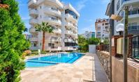 AL-2163, İki Balkonlu ve İki Banyolu – 105 m²'lik 2+1 daire, havuzlu ve asansörlü bahçeli bir sitede, Çiğçilli