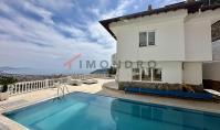 AL-2299, Ortak Havuzlu ve Teraslı Deniz ve Kale Manzaralı Villa: Alanya Tepe’de 150 m²’lik 3+1