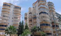 AL-2326, Denize 300 m uzaklıkta: Havuzlu ve Vatandaşlık Hakkı Sunan 110 m²’lik Mobilyalı 2+1 Daire, Mahmutlar
