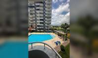 AL-2336, Vatandaşlık Hakkı Kazandıran 130 m²'lik 2+1 Daire, Havuz Manzaralı, Camlı Balkonlu ve 2 Banyolu, Mahmutlar