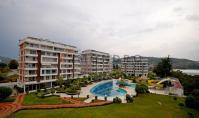 AL-2428, Kapalı Havuzlu ve Hamamlı Aqua Park Tatil Kompleksi – 1. katta 90 m²’lik 2+1 daire, denize 900 m uzaklıkta, Demirtaş