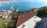 AL-313-2, Alanya Merkez'de Panoramik Deniz Manzaralı Geniş 450 m² Villalar