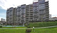 IS-955-2, İstanbul Esenyurt'ta Balkonlu ve Havuzlu Modern Klimalı Mülk